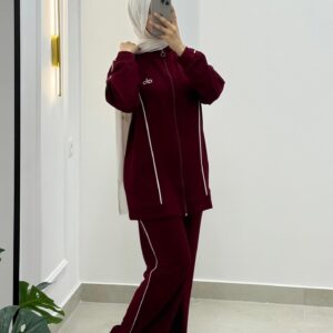 Ensemble رياضي مستور وعصري، راحة وأناقة لكل يوم