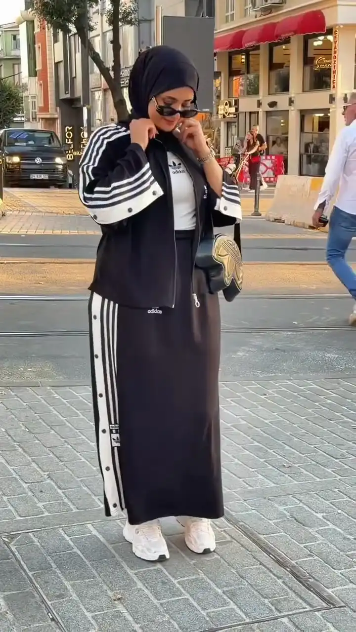 أونصومبل نسائي أنيق AD092